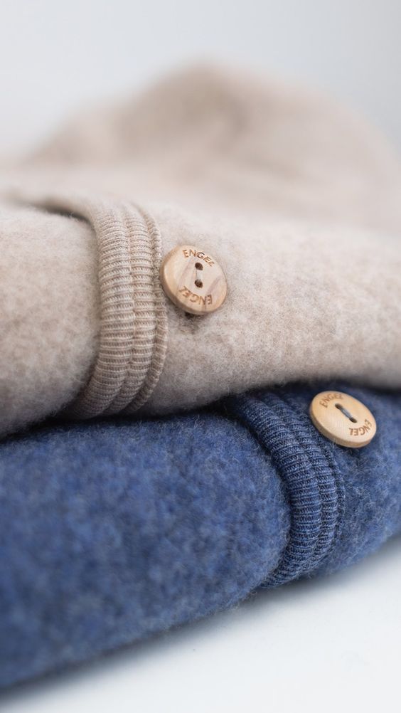 Veste chaude en mérinos avec boutons - Sable mélange