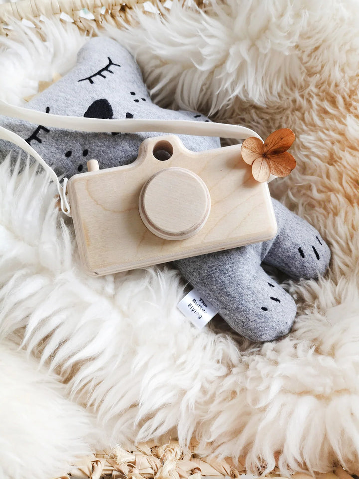 Appareil photo en bois pour enfants avec un peluche