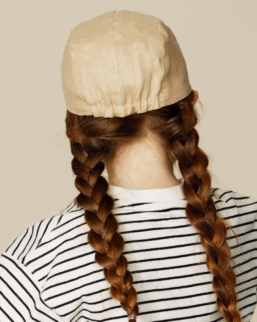 Fille avec Casquette Caribou en lin Sable