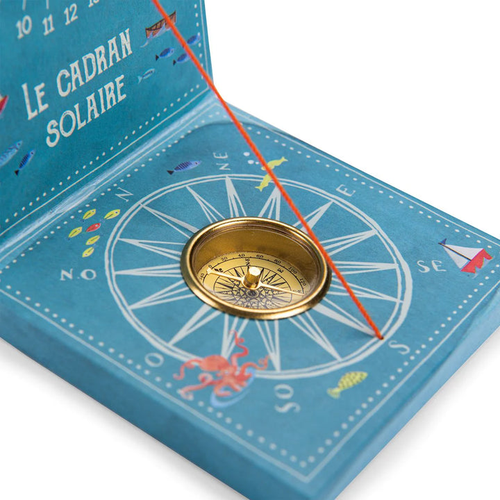 Cadran solaire de poche de l'explorateur