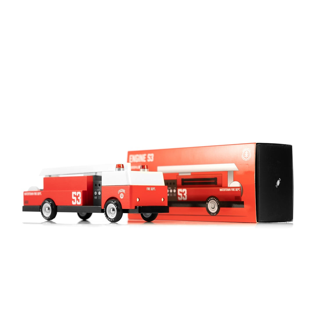Camion de pompiers en bois rouge et blanc