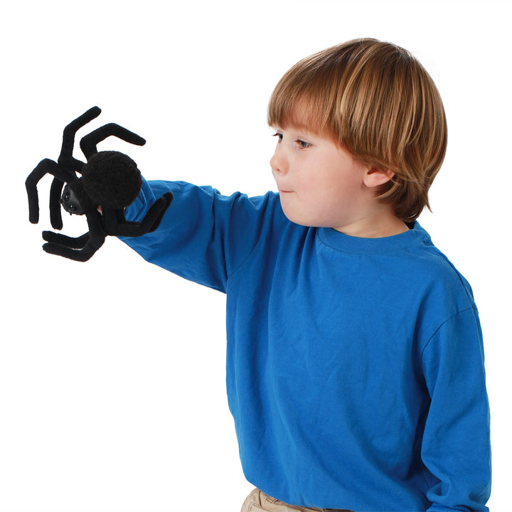Enfant avec Marionnette à doigt Mini araignée