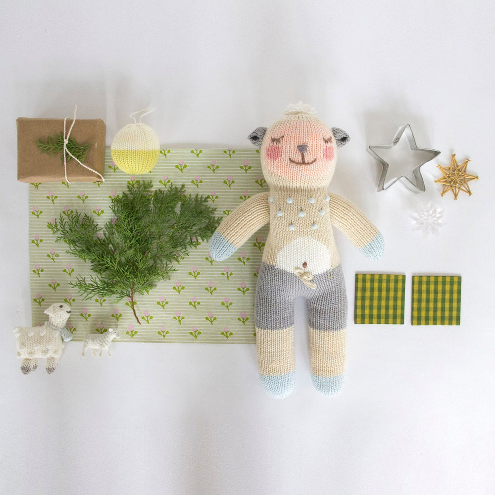Peluche tricoté Wooly le mouton