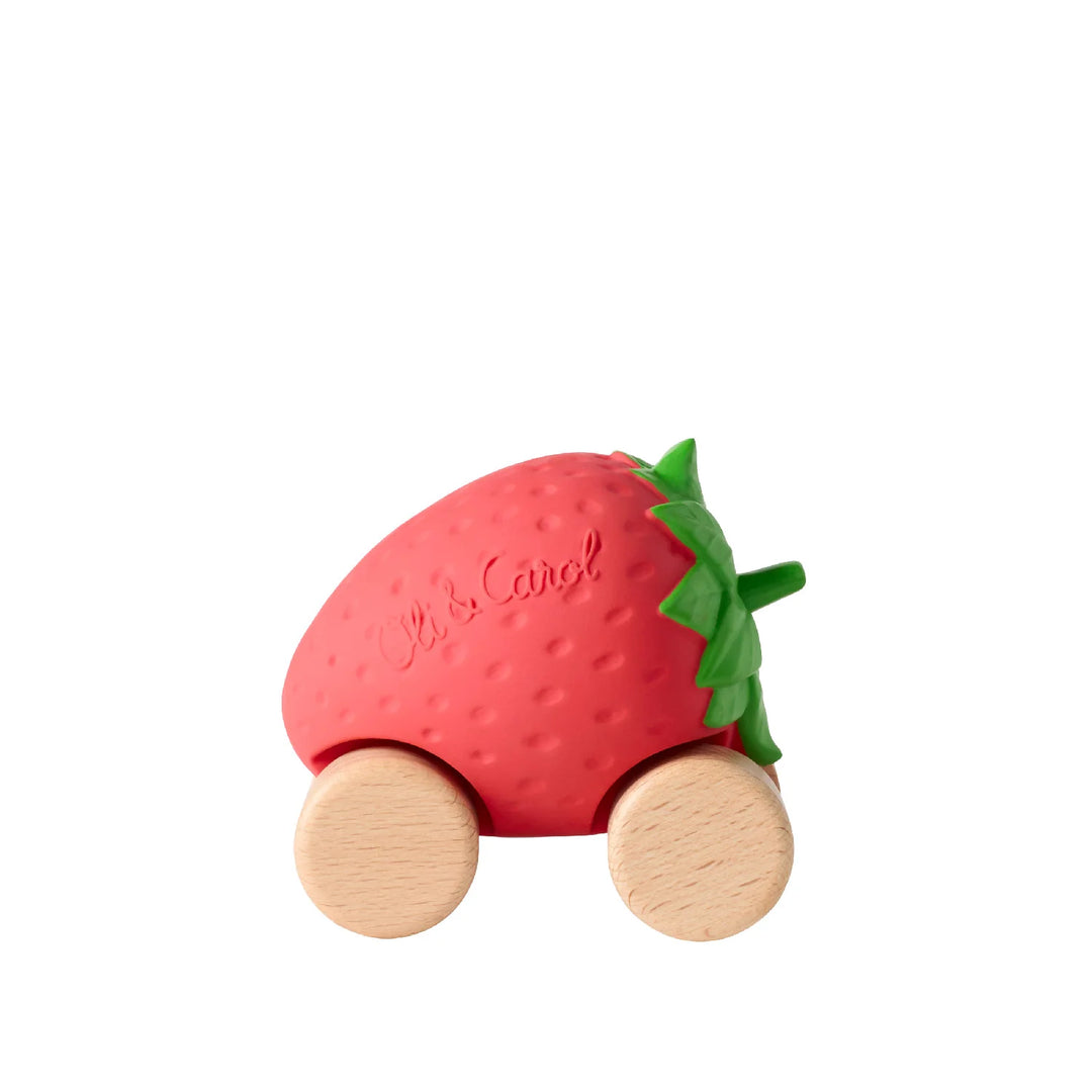 Voiture pour bébé en caoutchouc en forme de fraise