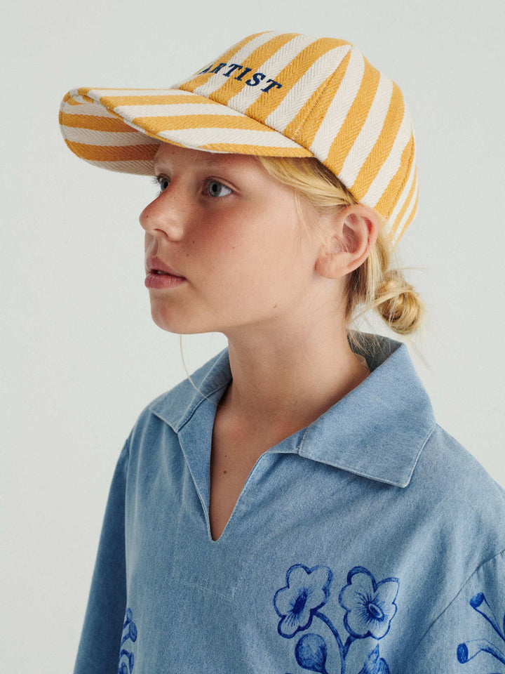Fille avec Casquette en coton avec rayures jaunes avec logo True Artist brodé sur le devant