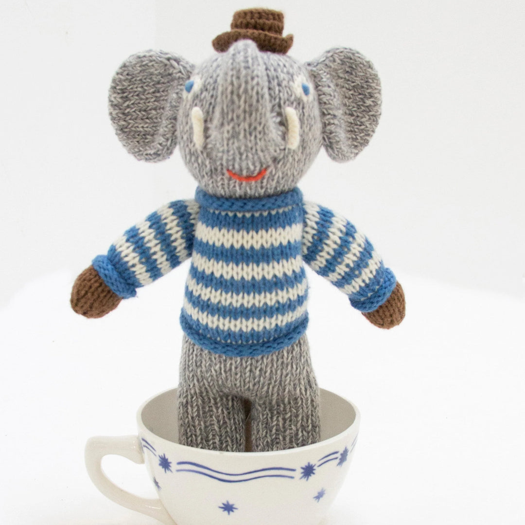 Peluche Rivier l'éléphant dans une tasse