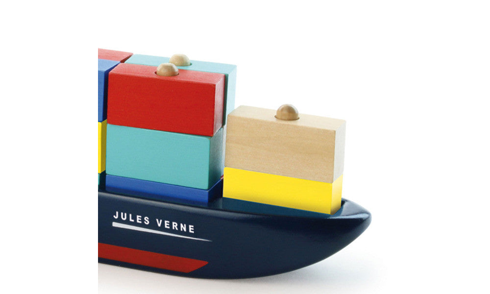 Vilac wooden container porte-conteneur en bois bateau montreal canada