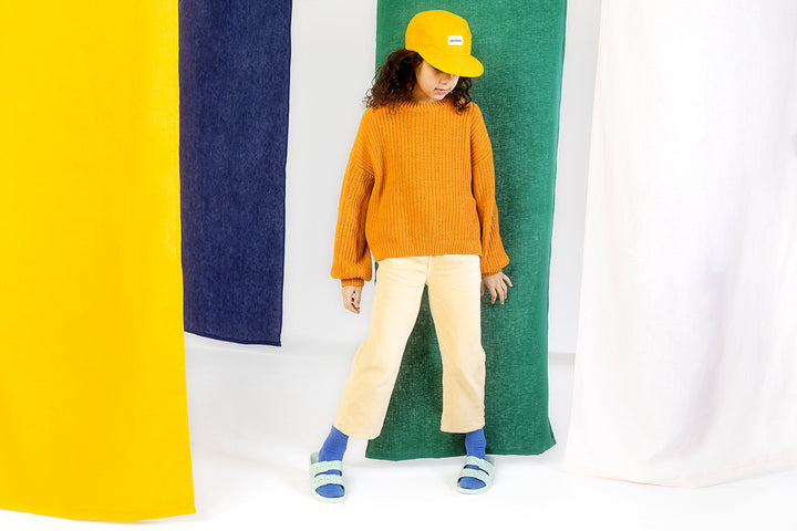 Enfant avec Caribou Casquette en lin Tournesol