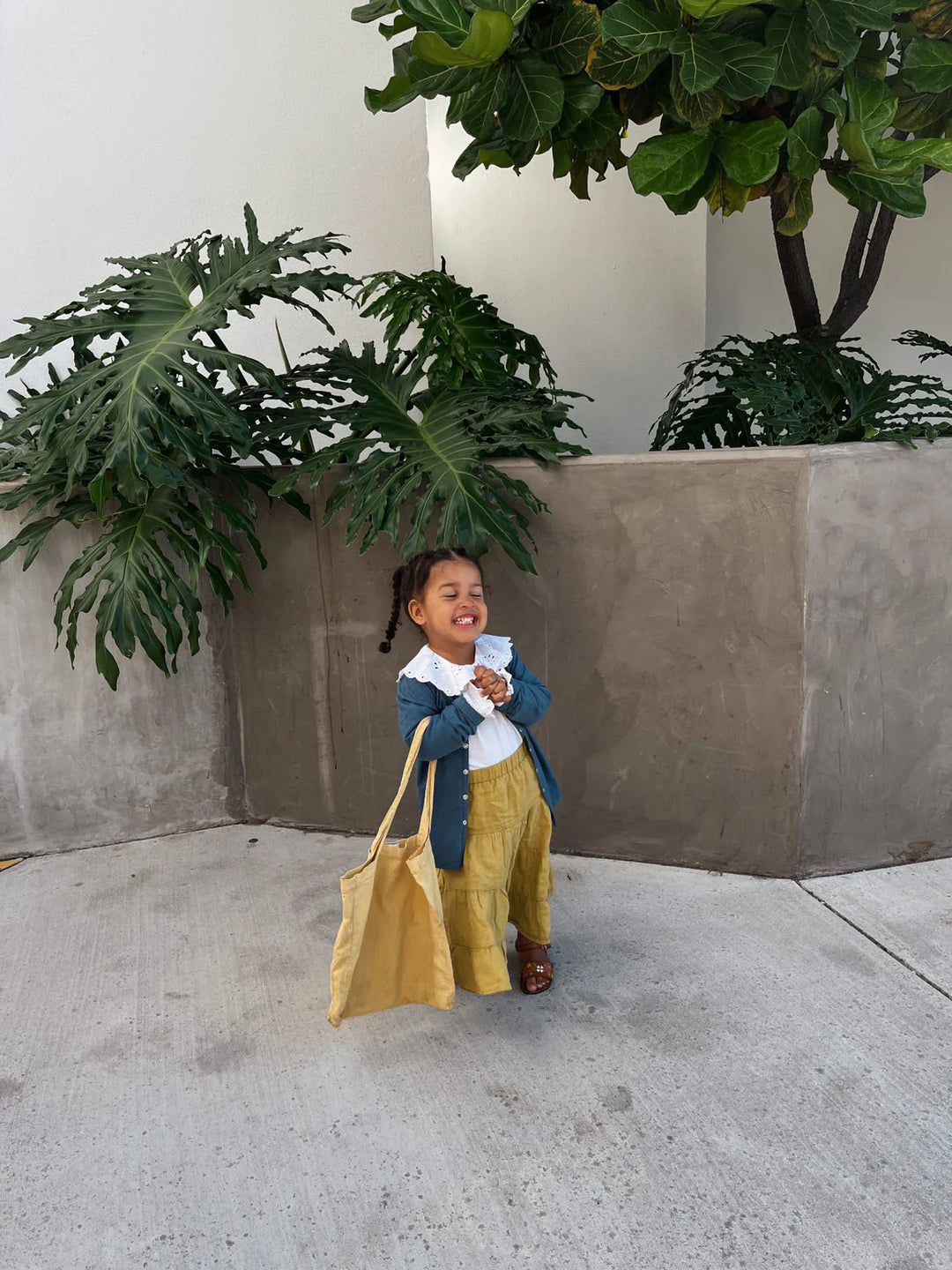 Enfant avec Enfant avec Cabane Cardigan Take care bleu