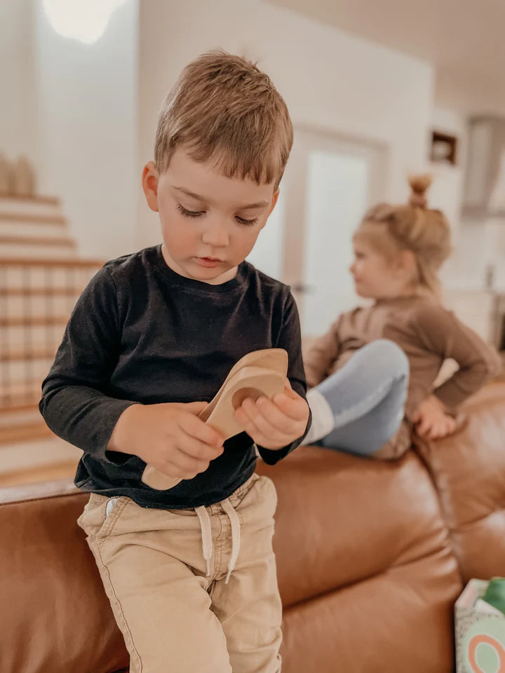 Enfants qui joue des Cuillères en bois Mini Maestro