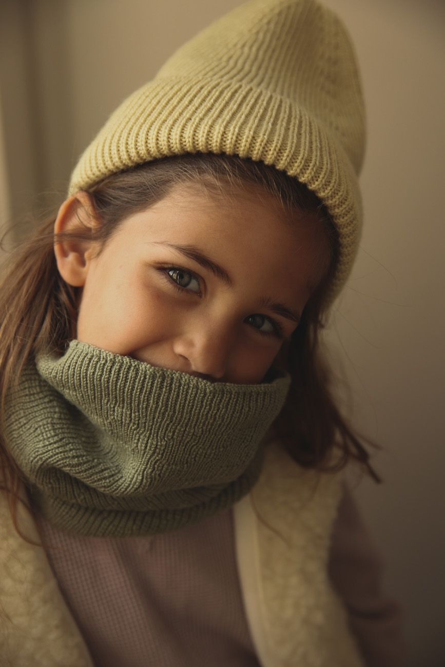 Enfant avec Hvid Tuque en mérinos Fonzie - Jaune pâle