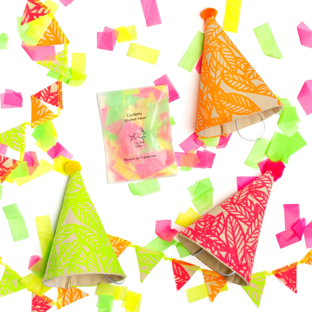 Chapeaux de fête en tissu rose orange vert fluo - party hat neon pink orange green