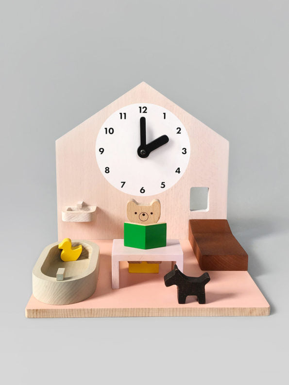 make my day moon picnic montréal québec canada jouet toy routine planner planificateur horaire wood bois figurines maison de poupée doll house