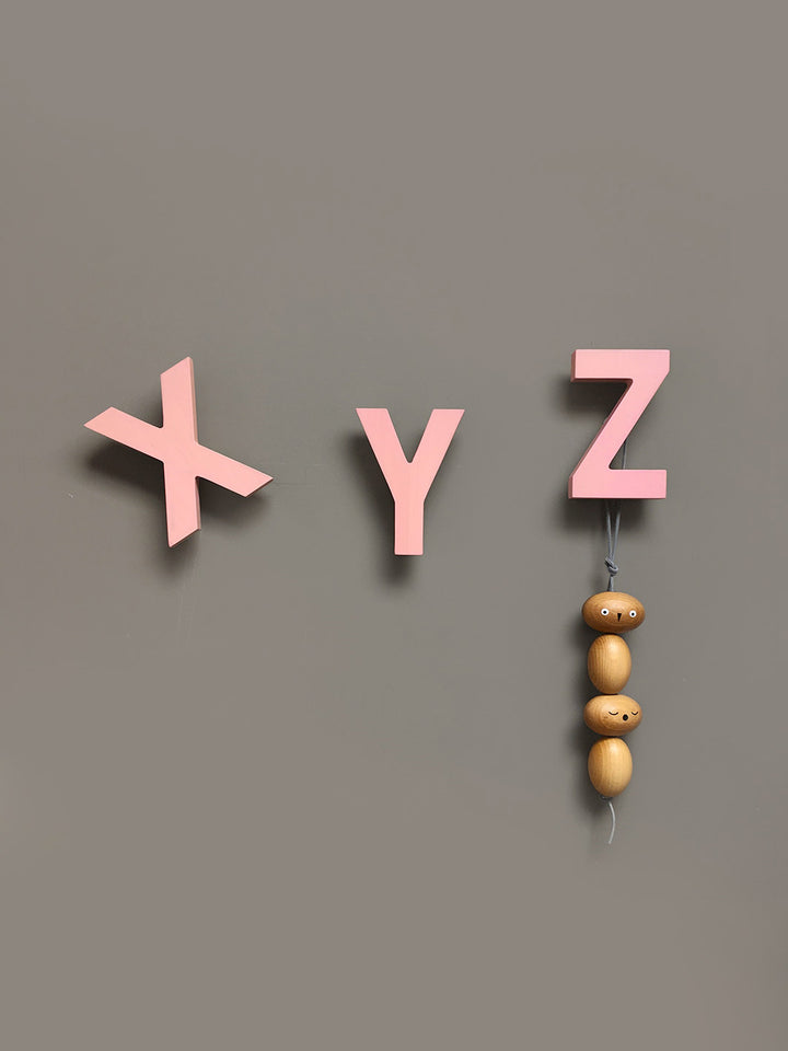 rock&pebble rock & pebble montreal quebec canada abc alphabet soup wall hooks crochets mur hooks déco decoration kids enfants xyz