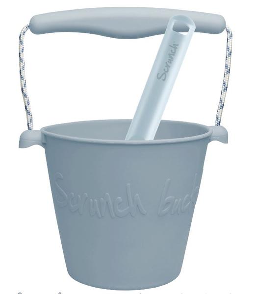 scrunch bucket spade silicone seau pelle duck egg blue