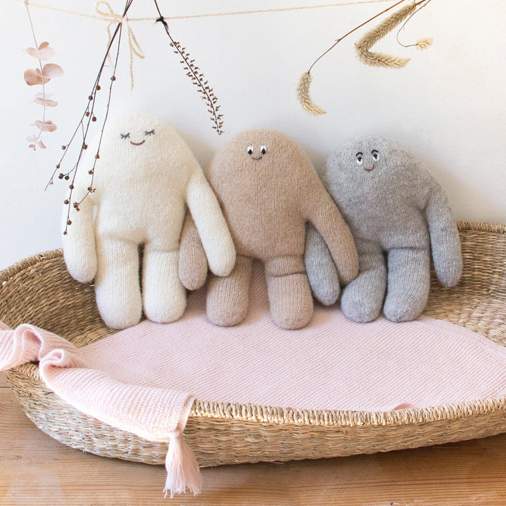 blabla kids montreal quebec canada little monster whisper plush doll stuffed peluche toutou poupée monstre