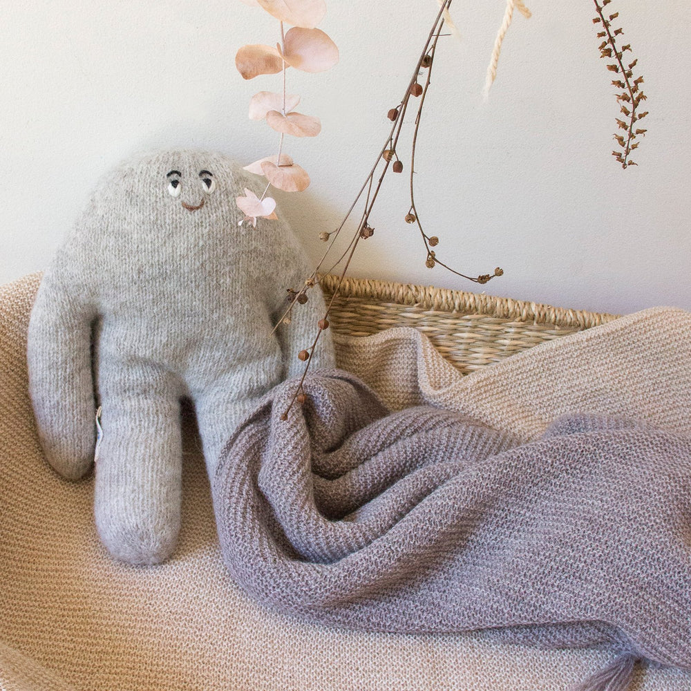 blabla kids montreal quebec canada little monster whisper plush doll stuffed peluche toutou poupée monstre