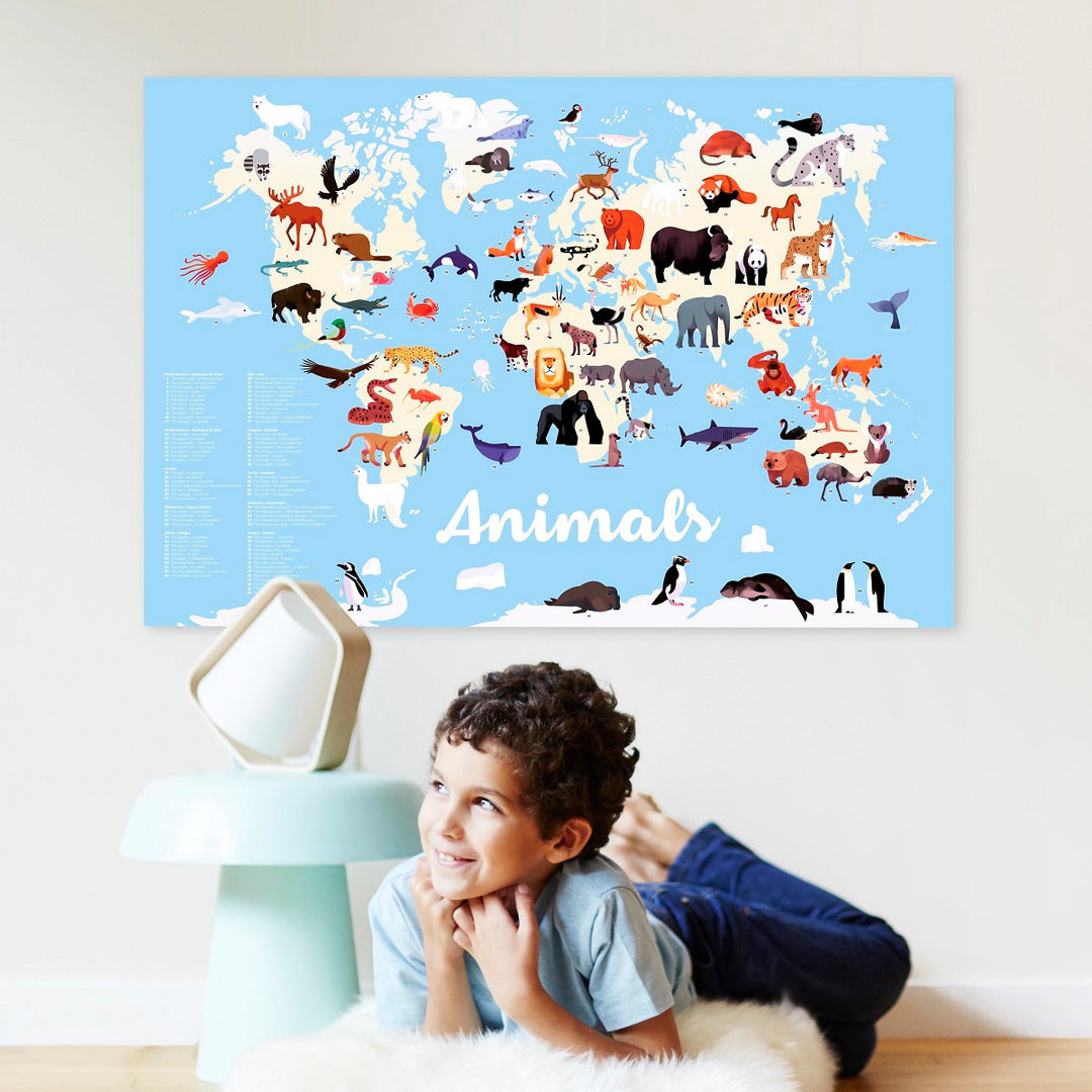 Enfant avec Affiche découverte et autocollants repositionnables Animaux du monde