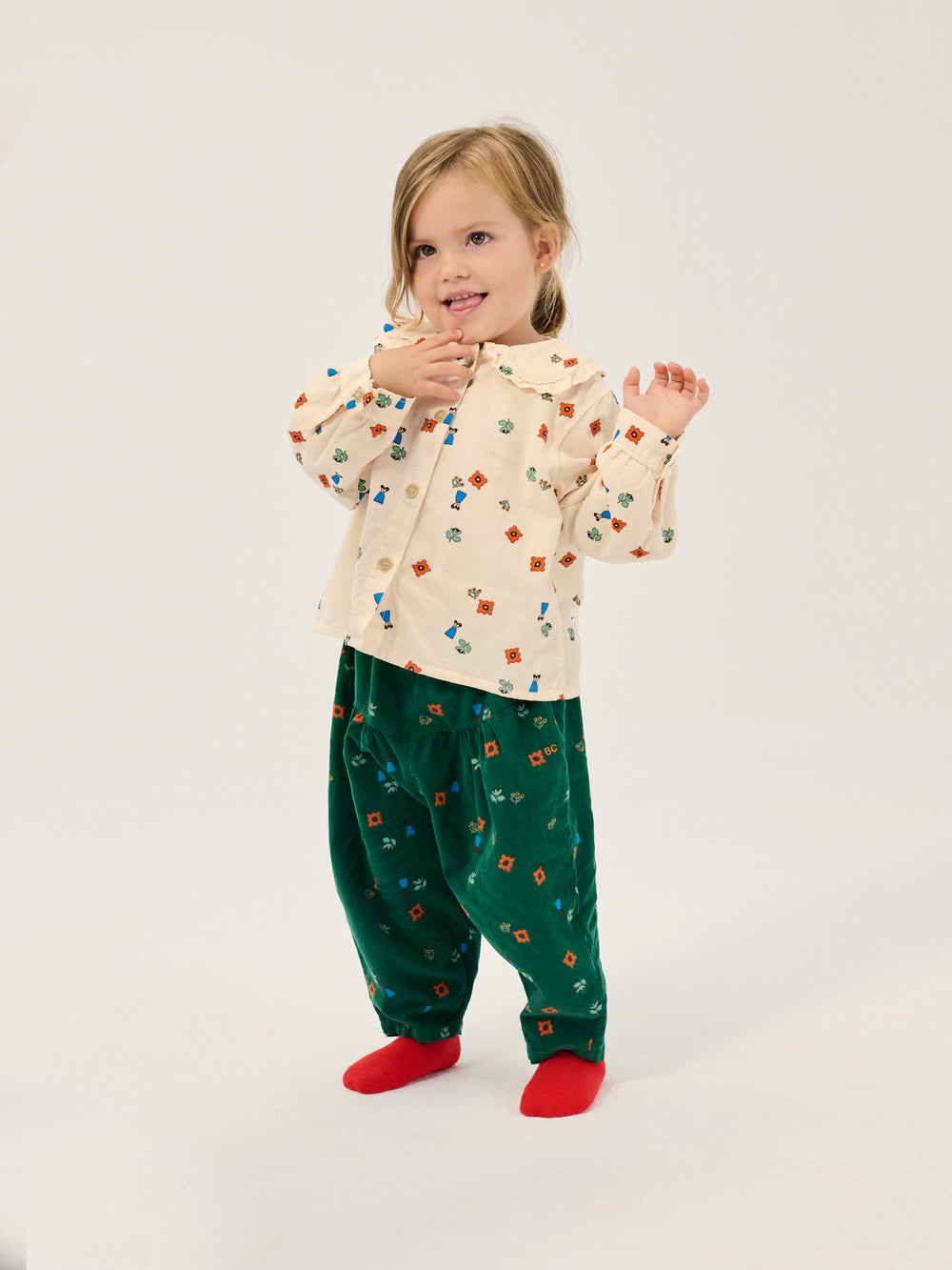 Bébé avec Blouse en coton Bobo Choses 