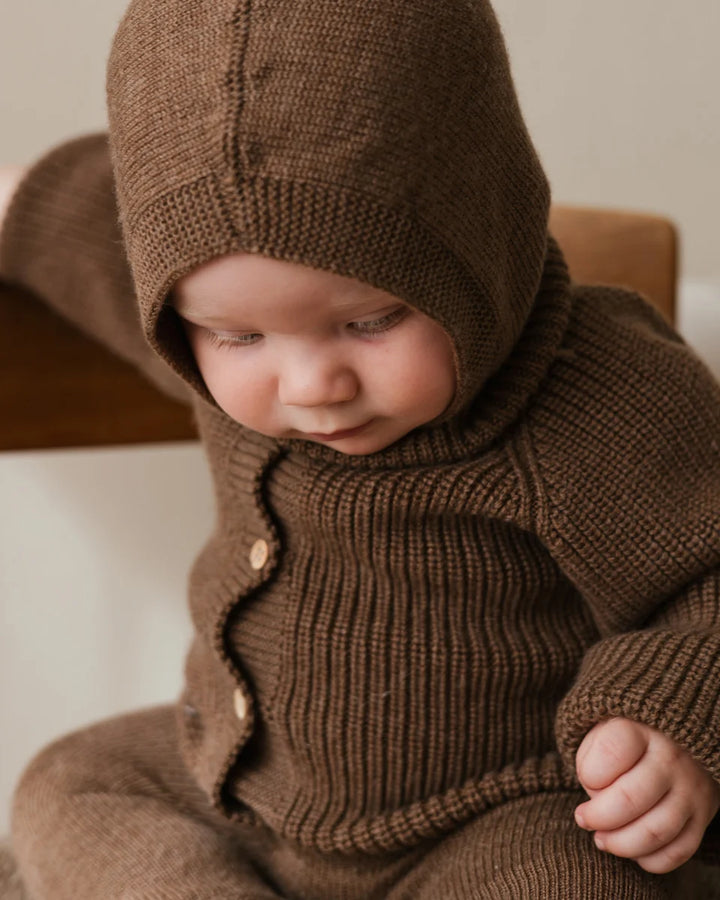Bébé avec Cardigan Hvid en laine mérinos moka
