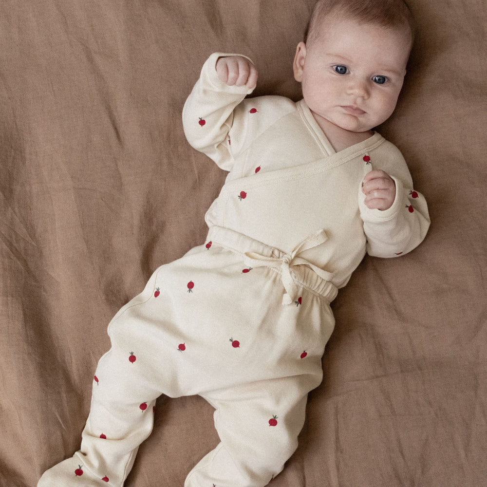 Bébé avec Pantalon à pattes Nature Baby en coton naturel avec imprimé radis
