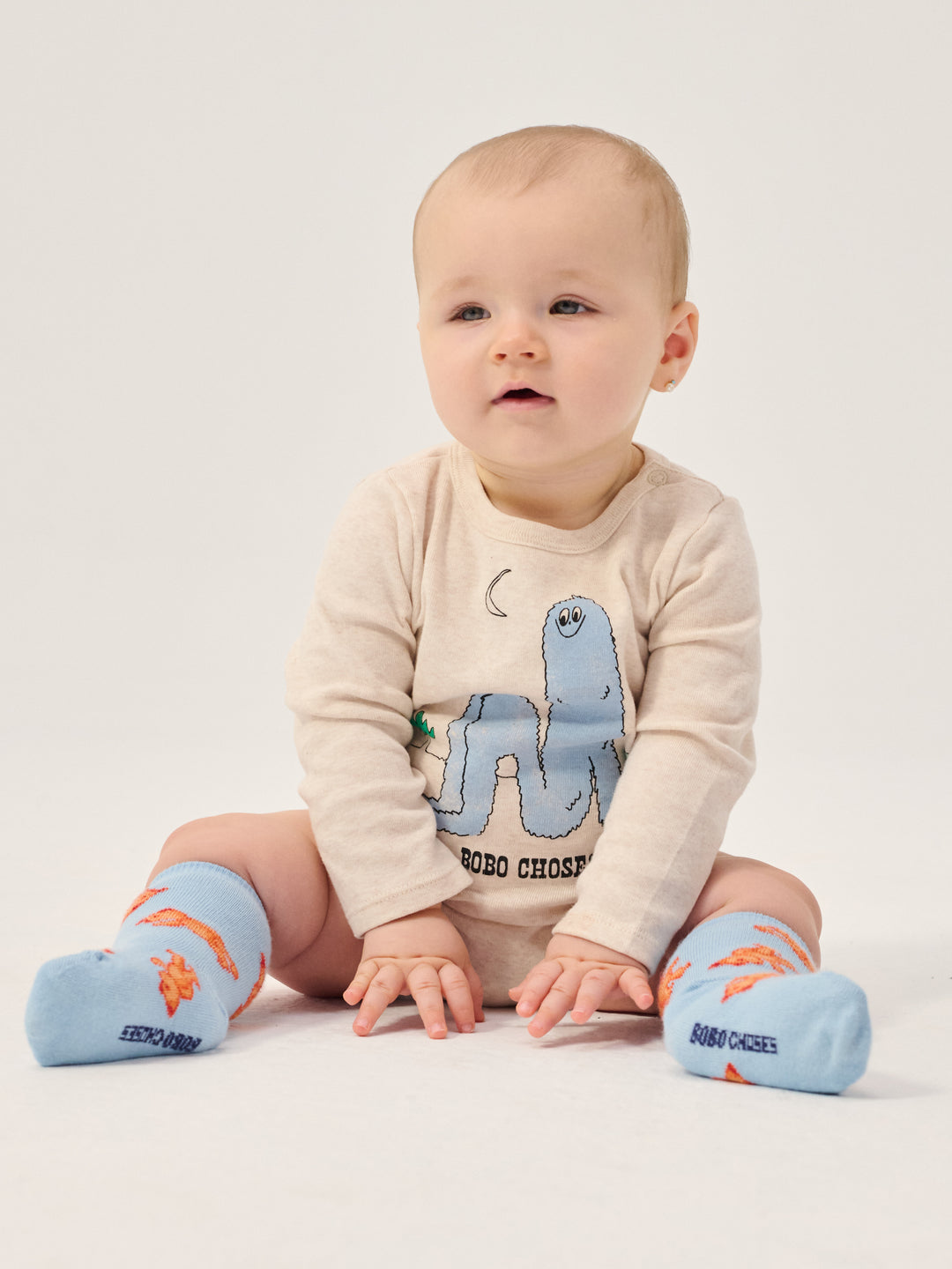 Bébé avec Body Bobo Choses 