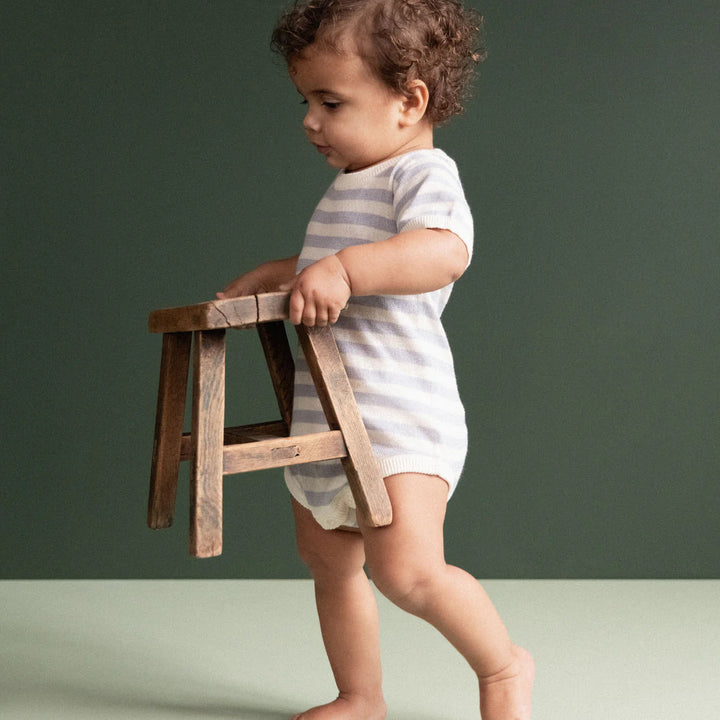 Bébé avec Body tricoté manches courtes Nature Baby en coton rayé bleu pâle 