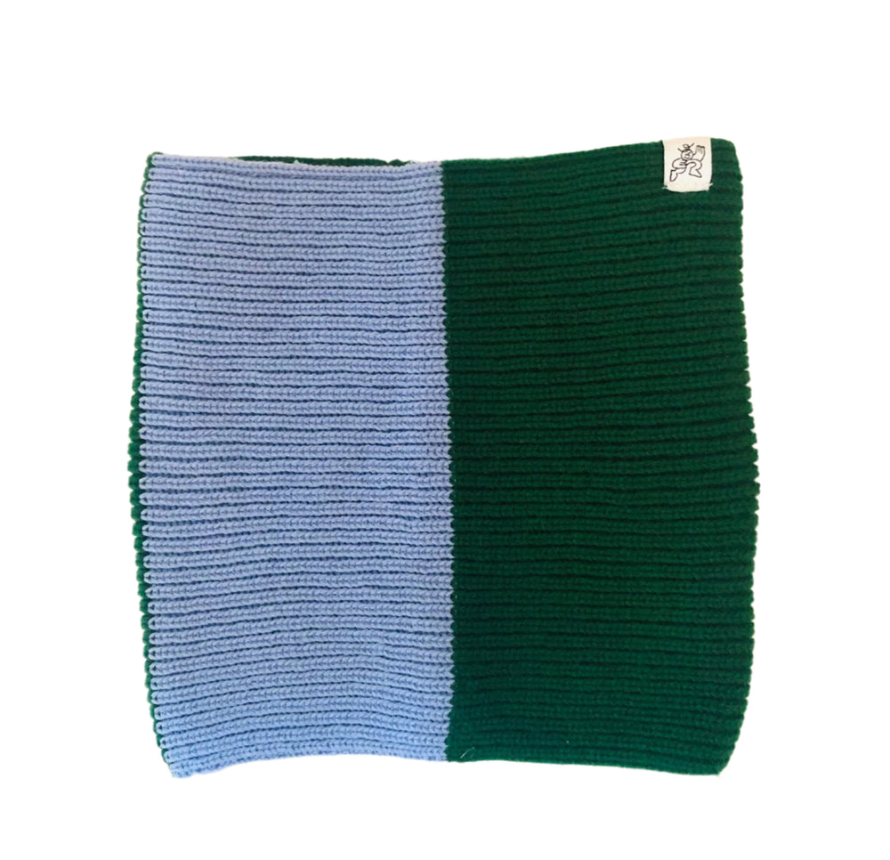 Cache-cou Tube tricoté vert et bleu
