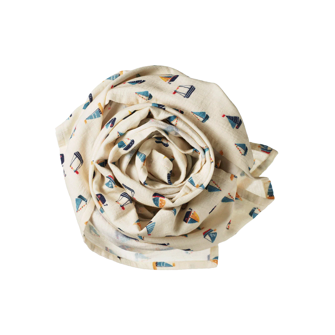 Couverture en mousseline Nature Baby blanc avec imprimé voiliers 