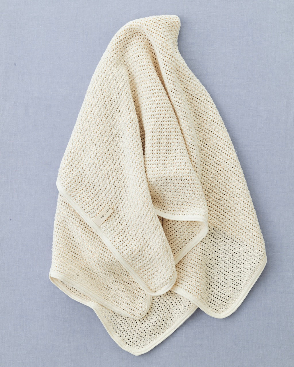 Couverture tricot en coton écru Fog Linen