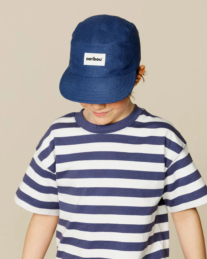 Enfant avec Casquette en lin Caribou Indigo