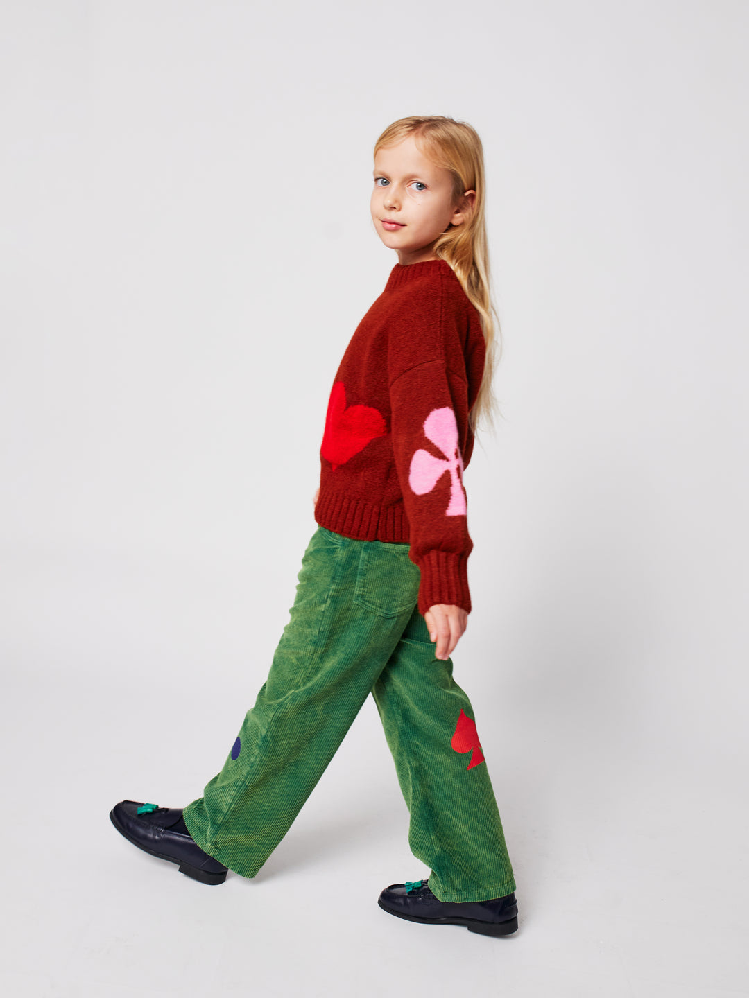 Enfant avec Détail de Chandail à col roulé Bobo Choses