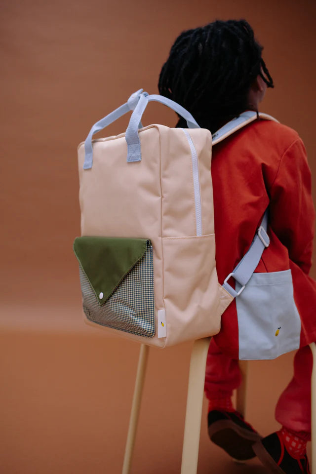 Enfant avec Sac à dos Sticky Lemon Large beige, vert et mauve