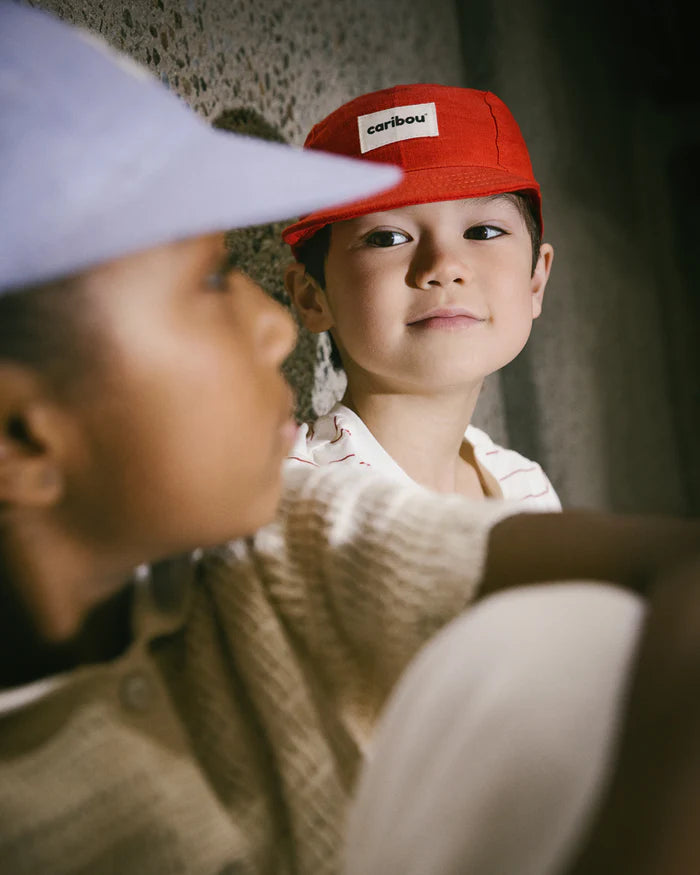 Enfants avec Casquettes en lin Caribou rouge tomate et lavande