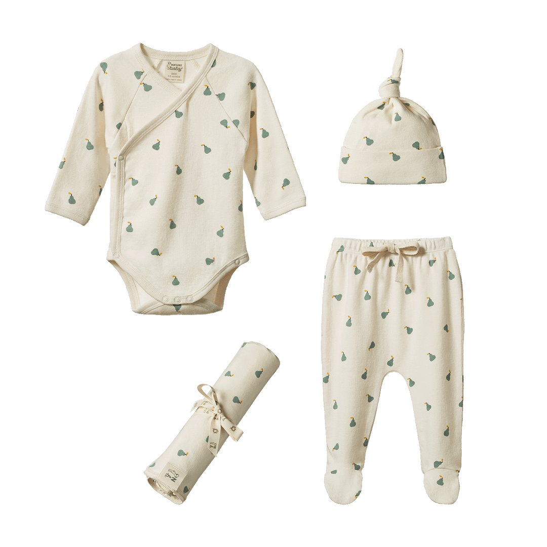 Ensemble cadeau de naissance Nature Baby en coton naturel avec imprimé petite poires