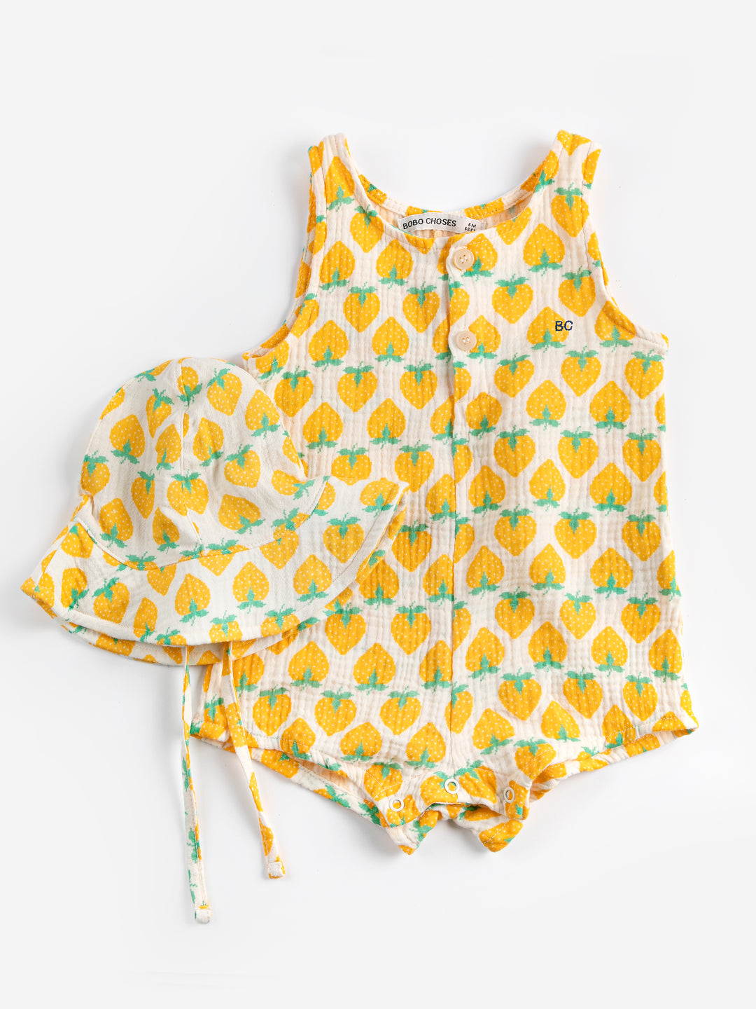 Ensemble une-pièce et bonnet cadeau de naissance Bobo Choses en coton blanc avec imprimé fraises jaunes