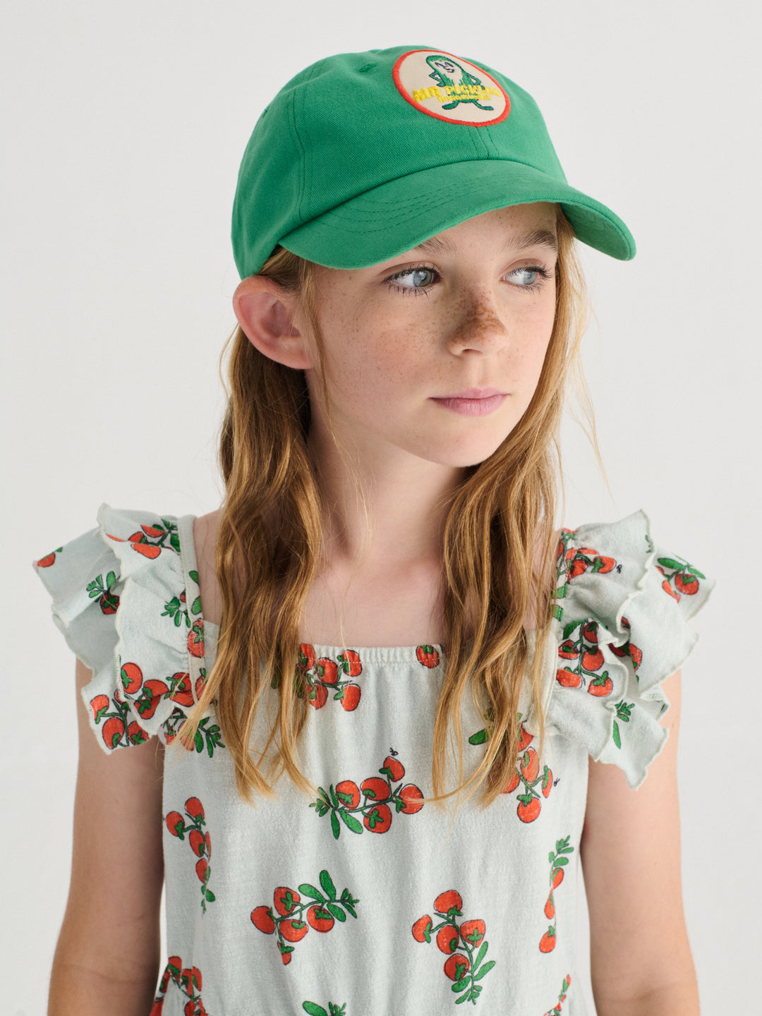 Fille avec Casquette Bobo Choses en coton vert avec patch Mr Pickle 