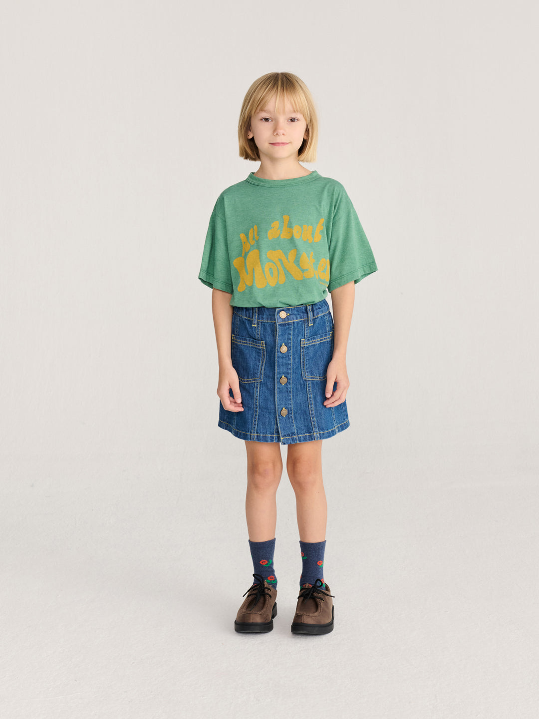 Fille avec T-shirt Bobo Choses en coton vert avec imprimé All about monsters