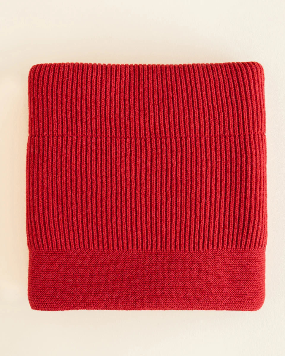 Comme des enfants- Couverture de mérinos rouge pour bébé et enfant, Montreal, Quebec, Canada