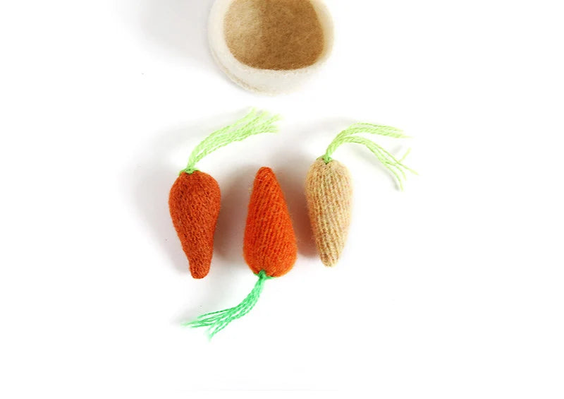 Panier de carottes en laine