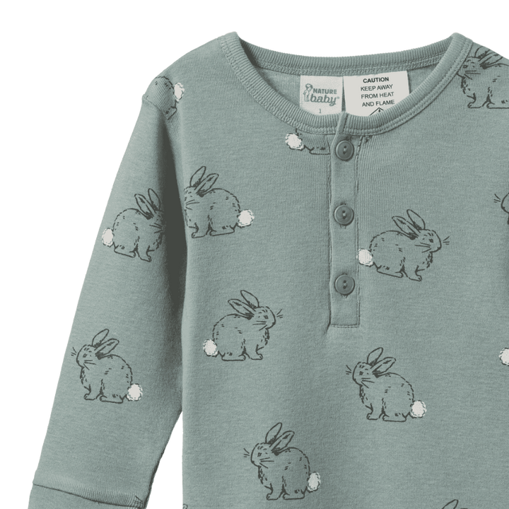 Pyjama manches longues en coton sage avec imprimé lapins