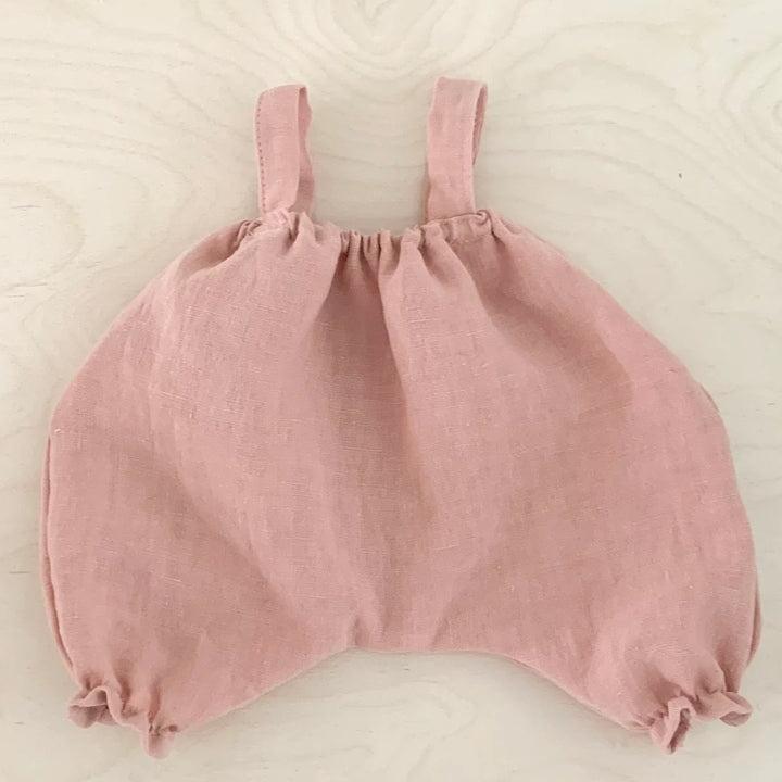 Salopette bouffante pour poupée en lin Rose