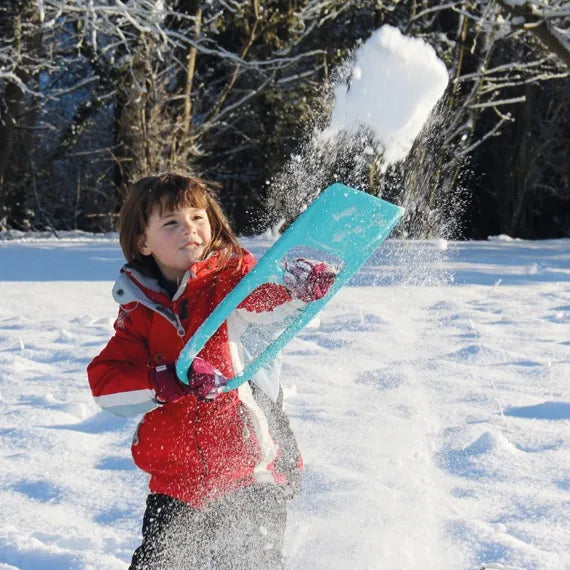 Enfant dans la neige avec Scoopi, Pelle pour la plage  bleu