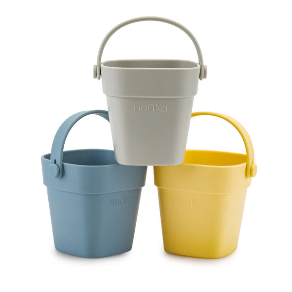 Seaux de bain en silicone jaune, bleu, et gris