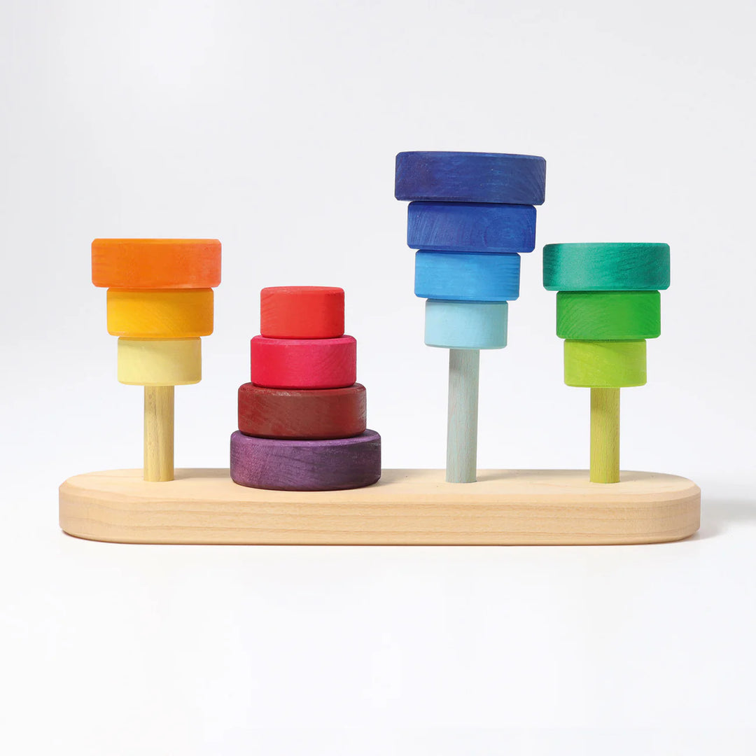 Tours à empiler Grimms en bois multicolore 