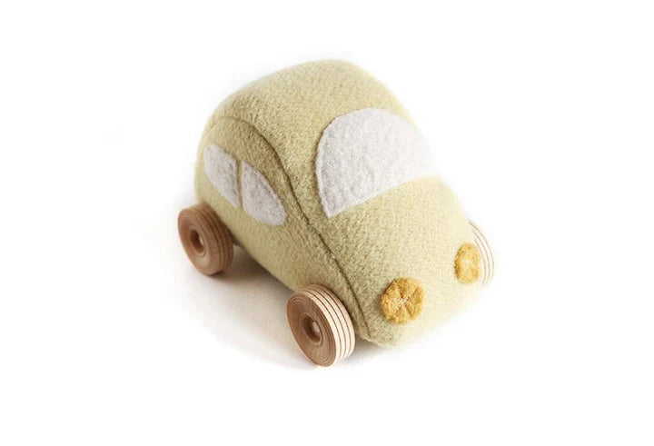 Voiture en laine Jaune