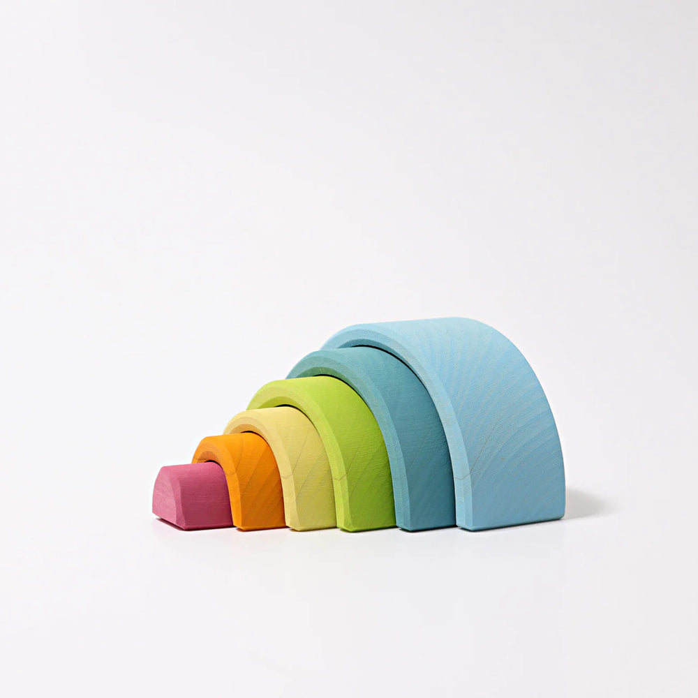 Arc-en-ciel à empiler en bois 