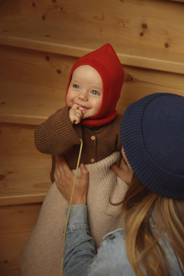 maman et bébé avec Balaclava rouge en laine mérinos