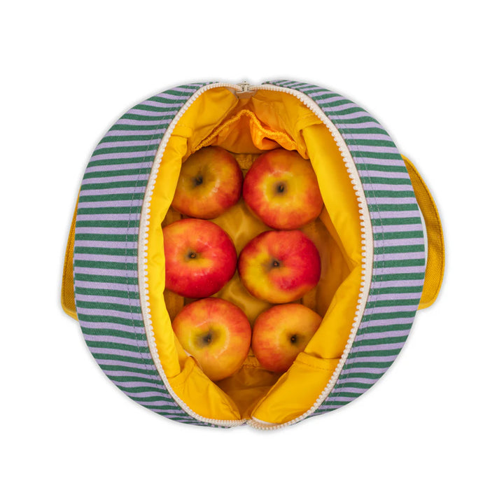 Boîte à lunch Fluf en coton rayé vert et violet avec des anses jaunes avec des pommes à l'intérieur 