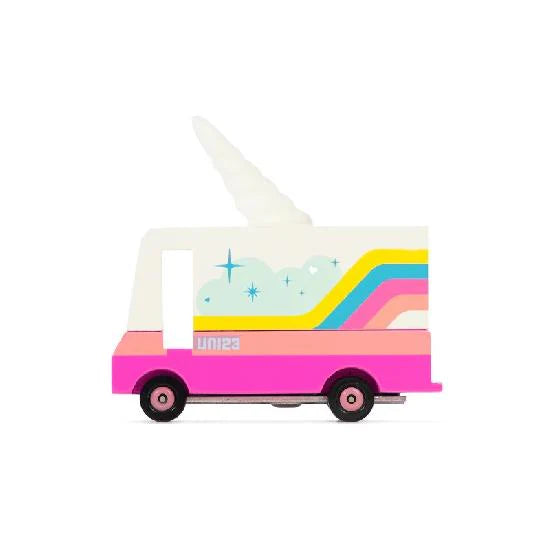 Camion en bois licorne